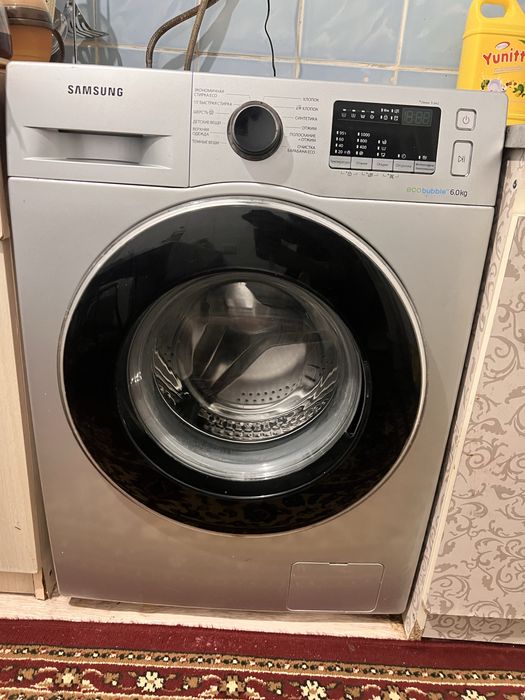 Продам стириальную машину