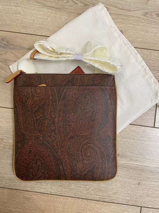 Etro барсетка по скидке !