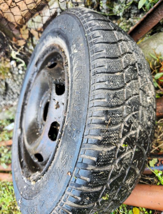 Резервна патерица Рено канго няма заварки кривини