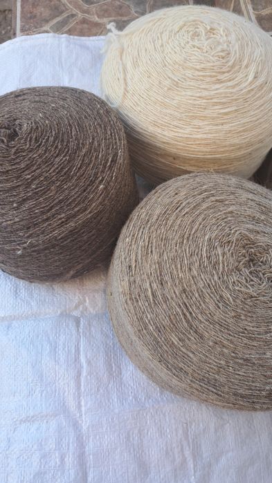 Lana toarsa,ciorapi de lana și lana netoarsa (buş) de vanzare