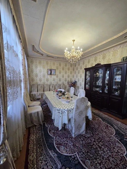Сагбон махалла   3.7 сотих  5 хона