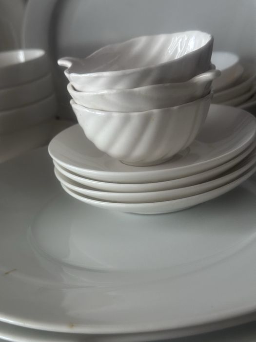 Продам Посуда-Сервиз белыйФарфор