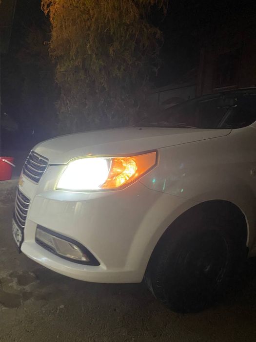 Nexia 3 2017 sotiladi