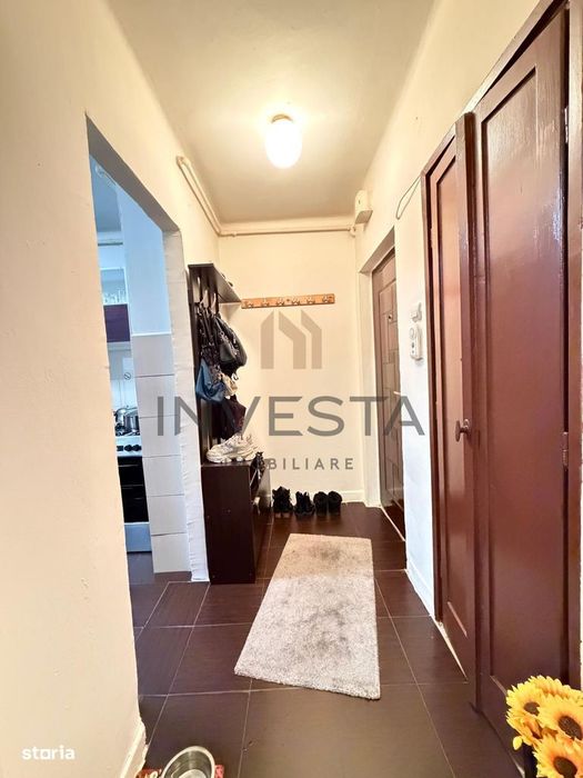 Apartament cu 2 camere decomandat, Centru, zona Piata Abator!