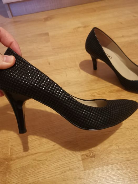 Дамски обувки clarks и fabiano