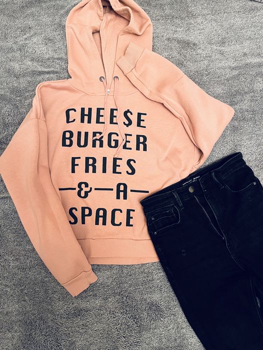 Vand hainute la pret foarte mic din garderoba proprie