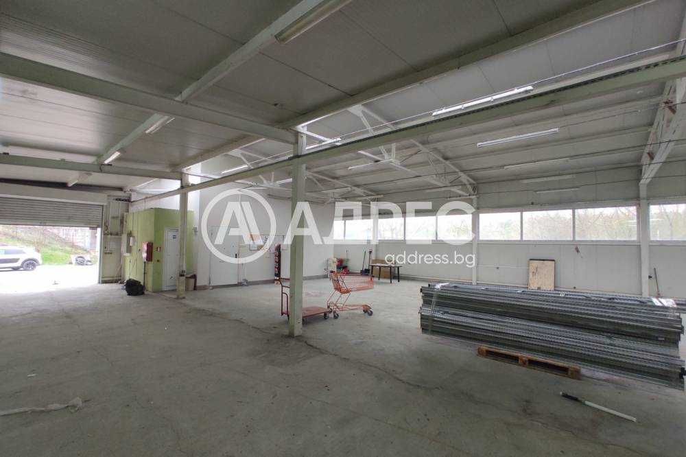 Дава се под наем Склад в Разград, Център - 375 кв.м за 918 € - Снимка #1