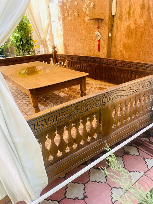 Топчан деревянный