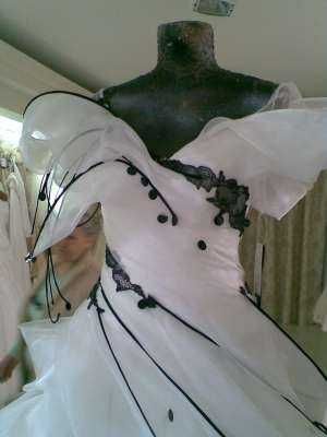 Rochie de mireasa Nanette, model spectaculos!