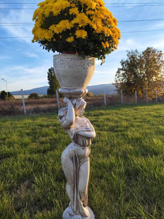 Градинска фигура: Модел - Афродита