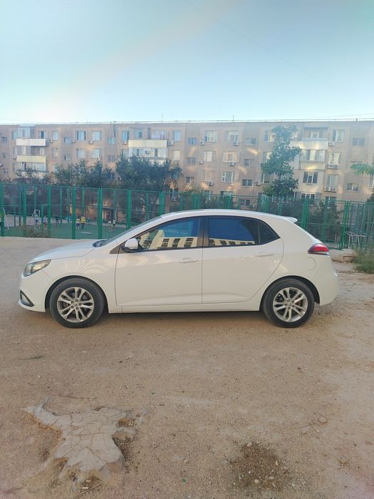 MG 5 2013 г. 1.5 автомат