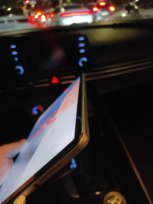 Продам xiaomi Pad Se в хорошем состоянии