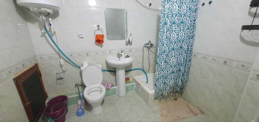 4 Xonali dom xamma sharoitlari bor