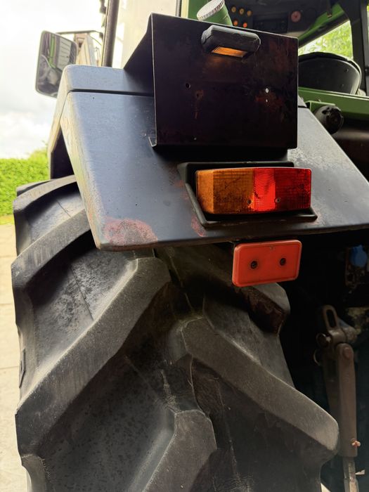 Tractor deuz 7800 c cu incarcator frontal