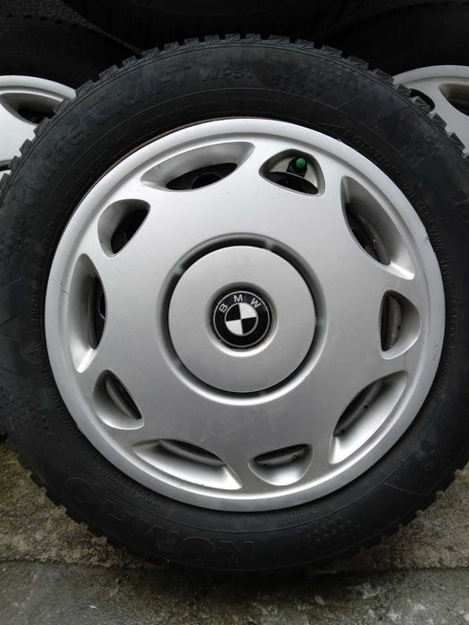 Зимни гуми KUMHO с железни джанти от BMW E36 (185/65/R15)