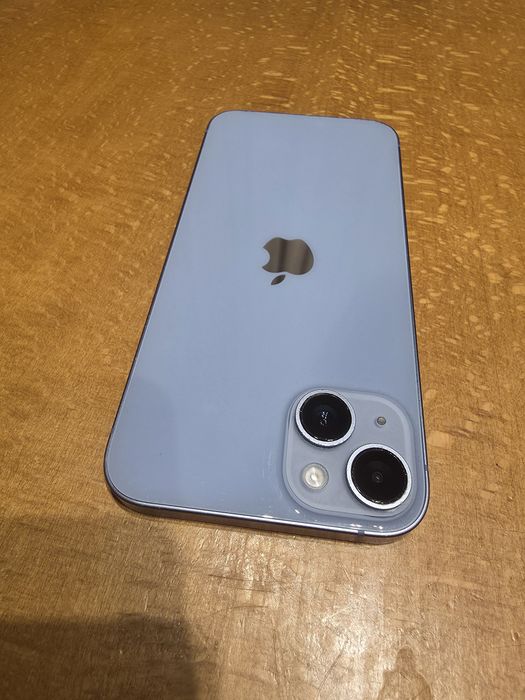Продавам Iphone 14 plus