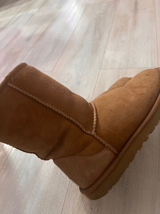 Ugg Australia mărime 37