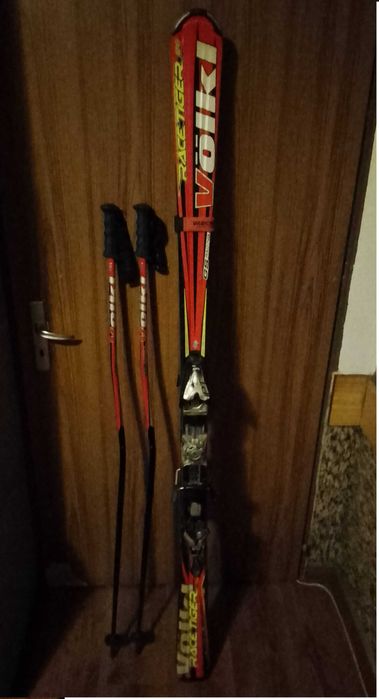 Vfolki Racetiger ски