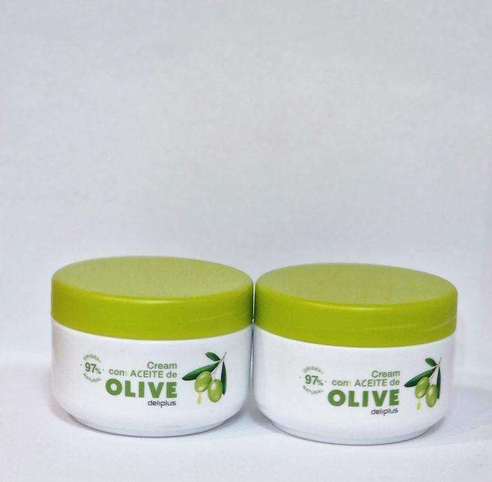Cremă hidratantă cu ulei de măsline