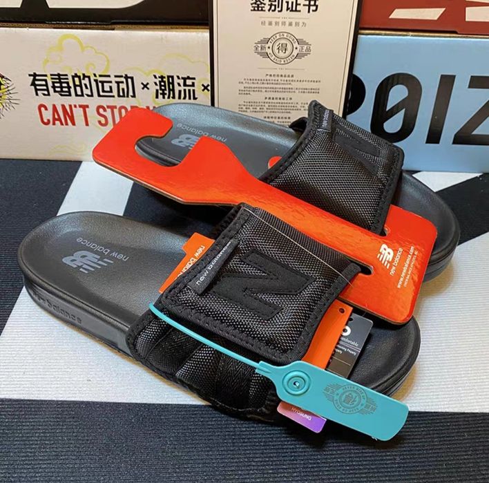 Тапочка мужской бренда new balance есть все размеры.