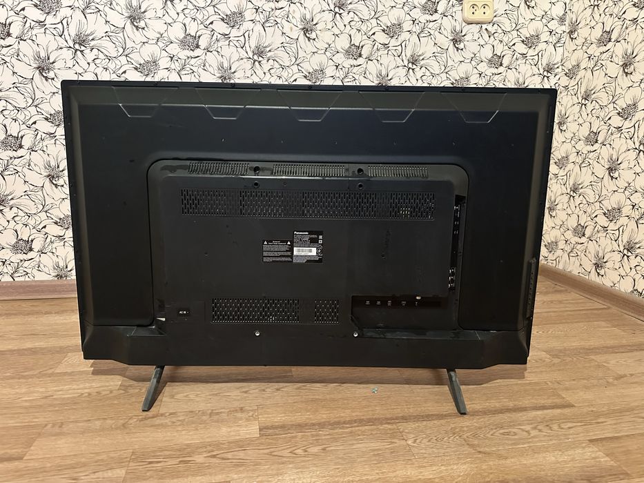 Телевизор Panasonic TX-43DR300ZZ