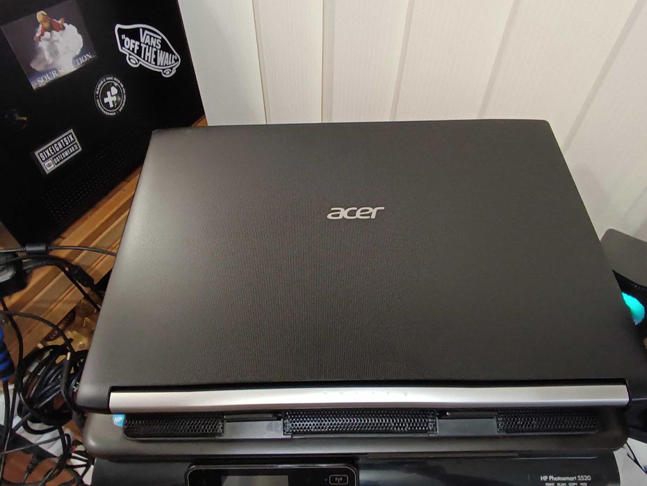 Лаптоп Acer Aspire 5 A517-51G i5-8250U / 17.3"