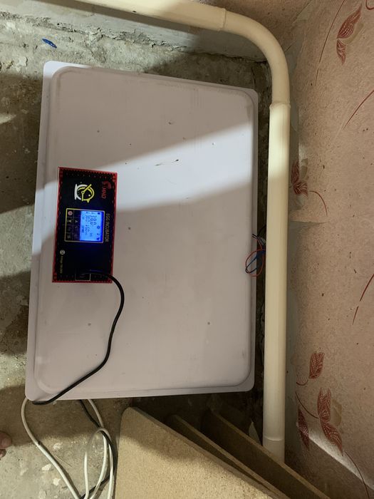 Продам инкубатор в идеальном состоянии