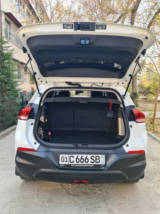 Продаётся машина  TRACKER 2