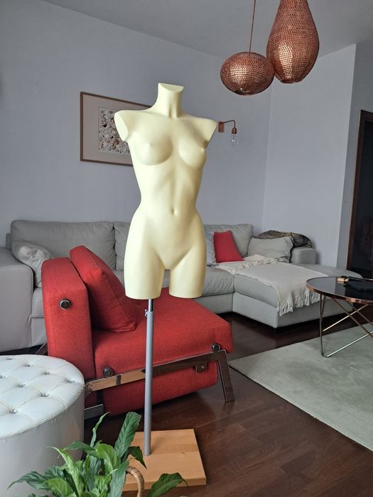 Vanzare bust manechin dama