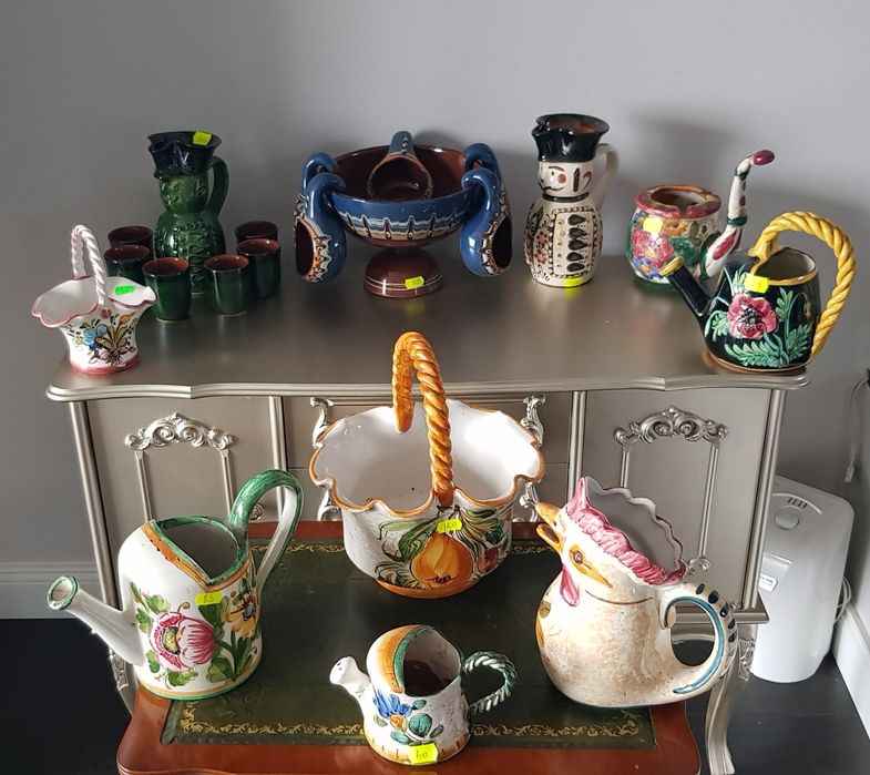 Carafe/Căni/Decorațiuni  vechi din ceramică