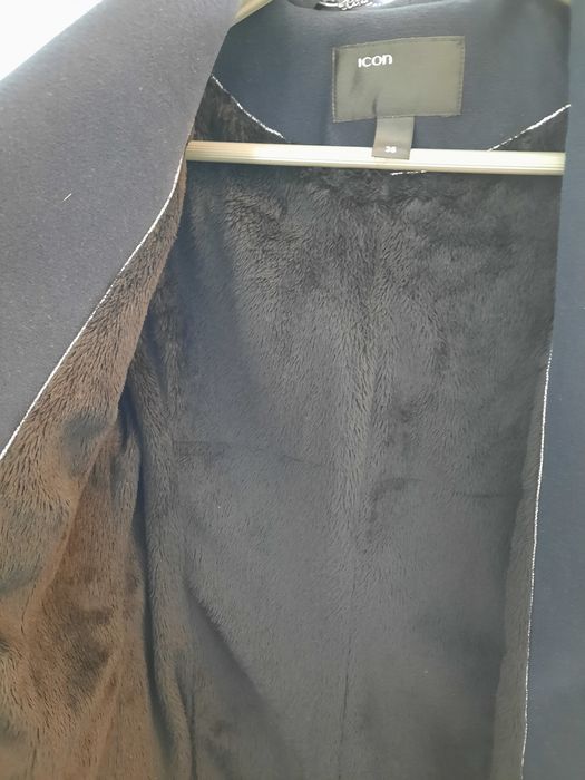 Продам жен пальто новое демисезон