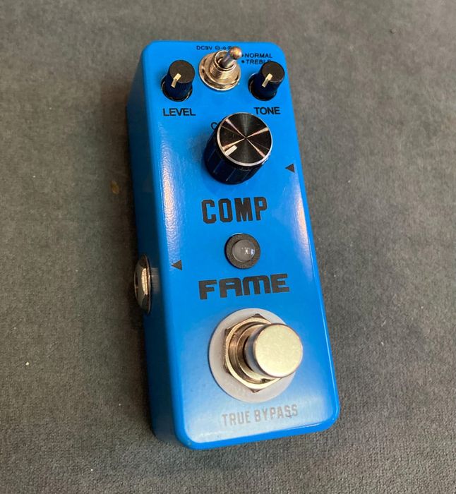 Продам гитарные педали