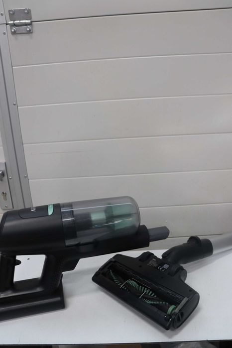 Вертикална прахосмукачка AEG Ultimate 8000 Eco (AP81B25OKO)