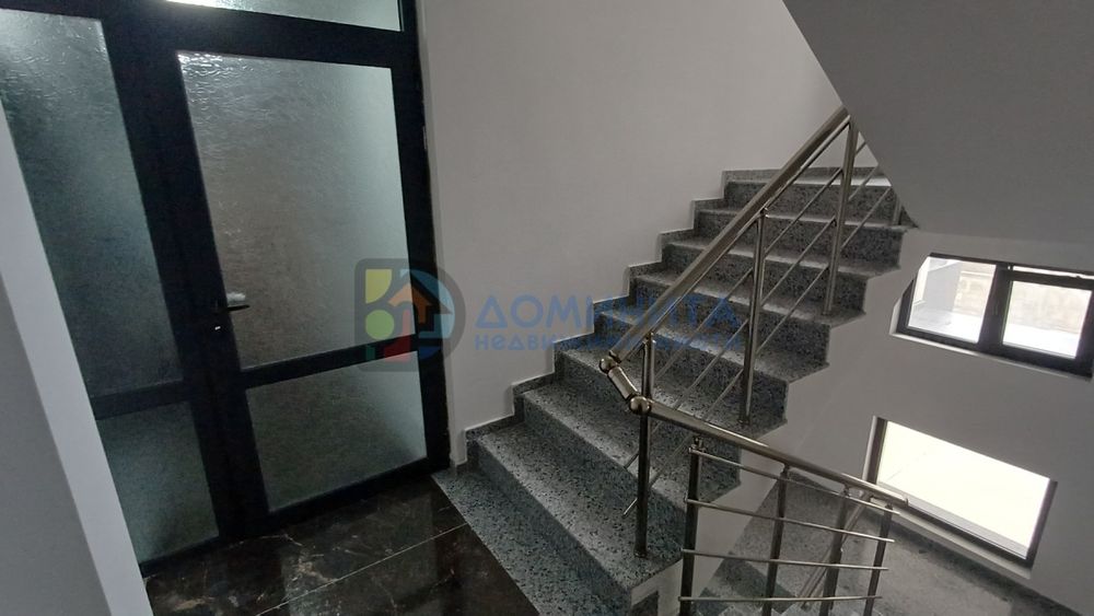 Компактен двустаен Апартамент в централната част на гр.Царево.