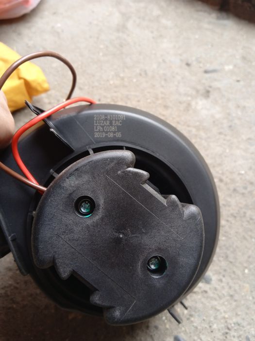 Продам Моторчик печки на ваз