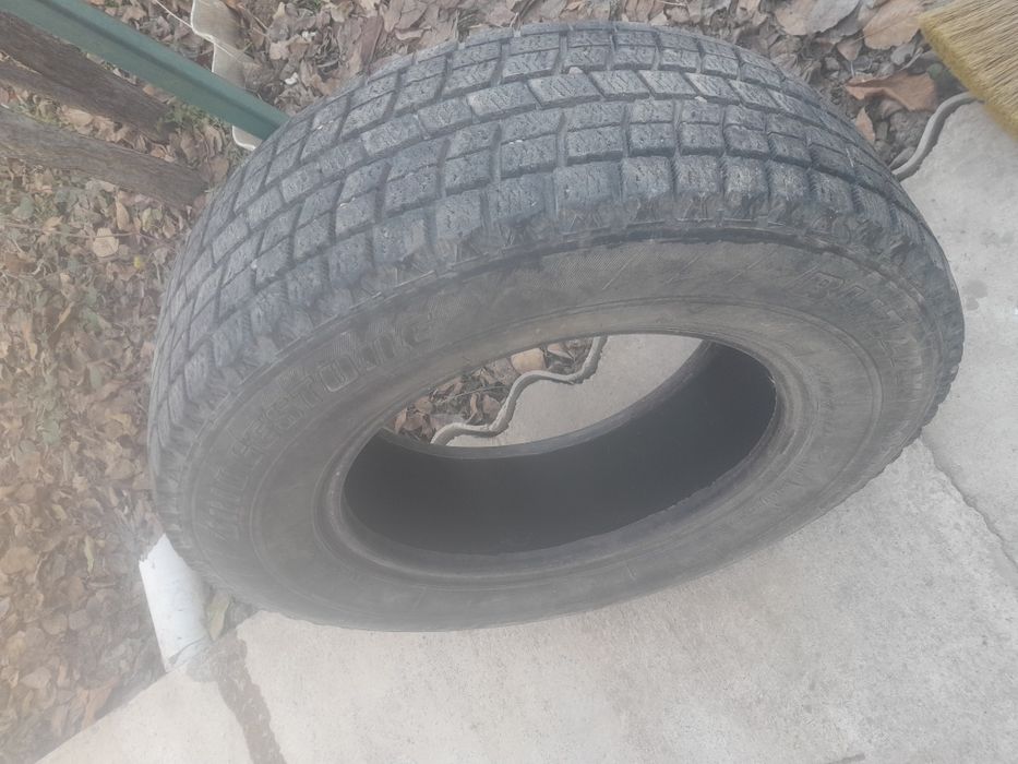 Продам шины зимние