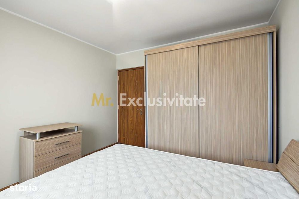 Apartament cu 3 camere decomandat etaj intermediar