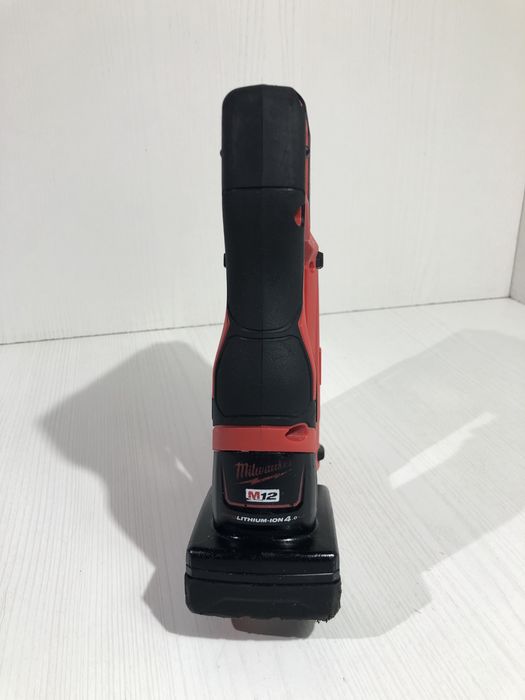 Capsator Milwaukee M12