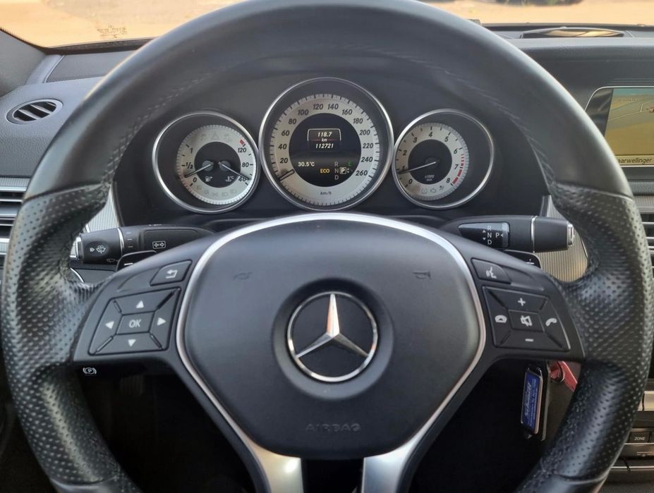 Mercedes-Benz E E 200 CGI Automat F1 piele Navi sc. electrice PDC LED TOP