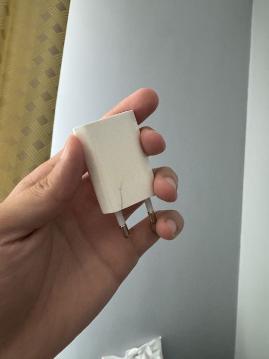 Зарядка айфон lightning