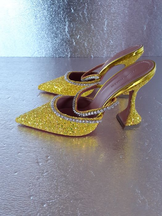 Amina Muaddi сандали