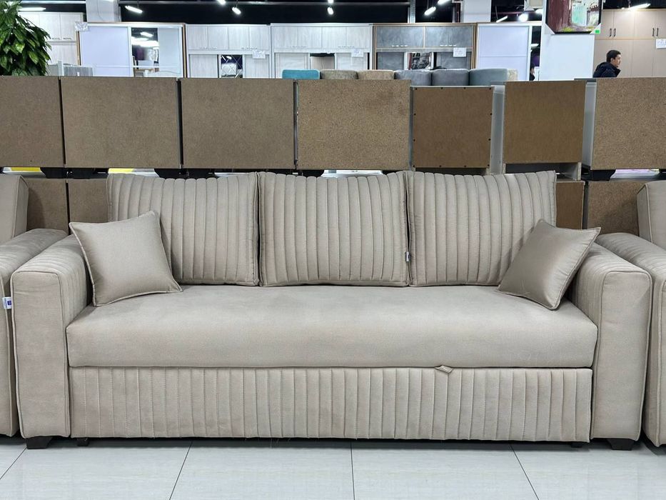 Комплект диван и два кресла !!!