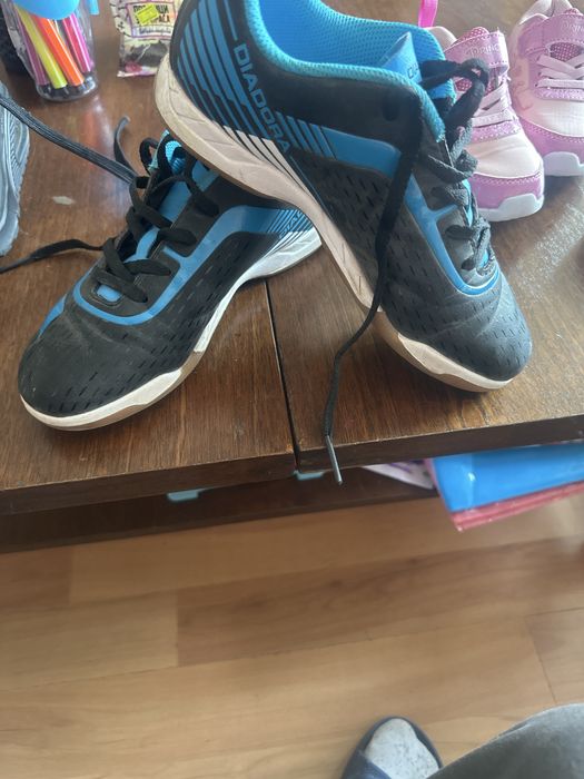 Децки боти адидас