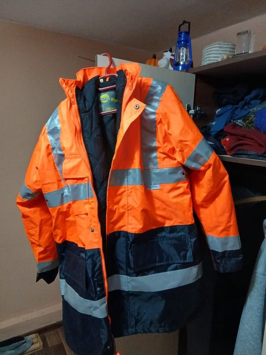 Vând geacă reflectorizantă