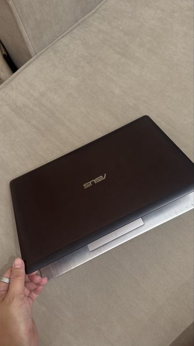 ASUS сенсорный компьютер ПРОДАМ