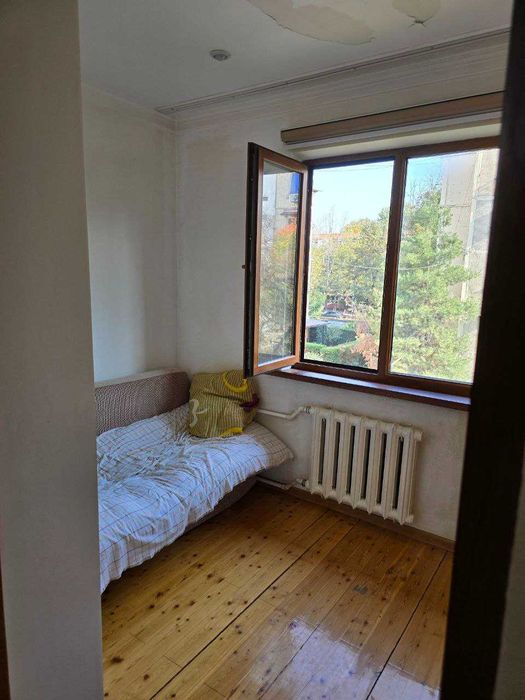 Продается   4х комнатная квартира на карасу 2