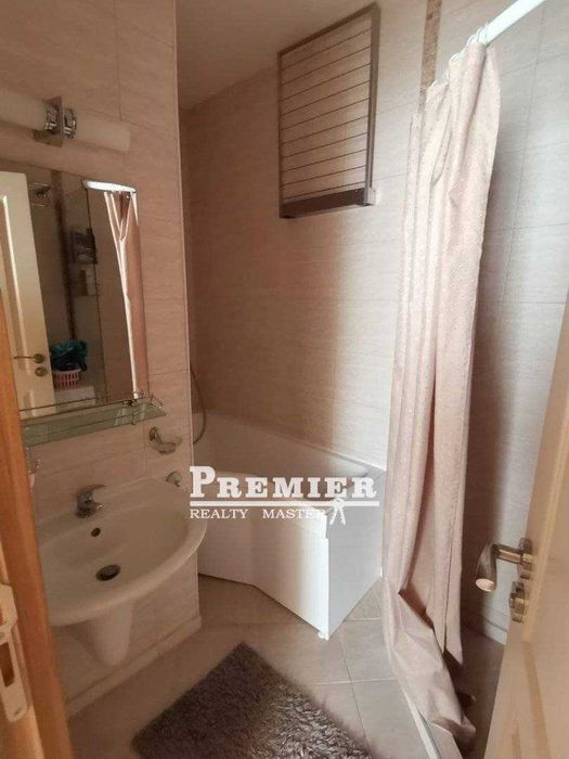 Продава се Тристаен апартамент в Бургас, Акациите - 75 кв.м за 1427 €/кв.м - Снимка #6