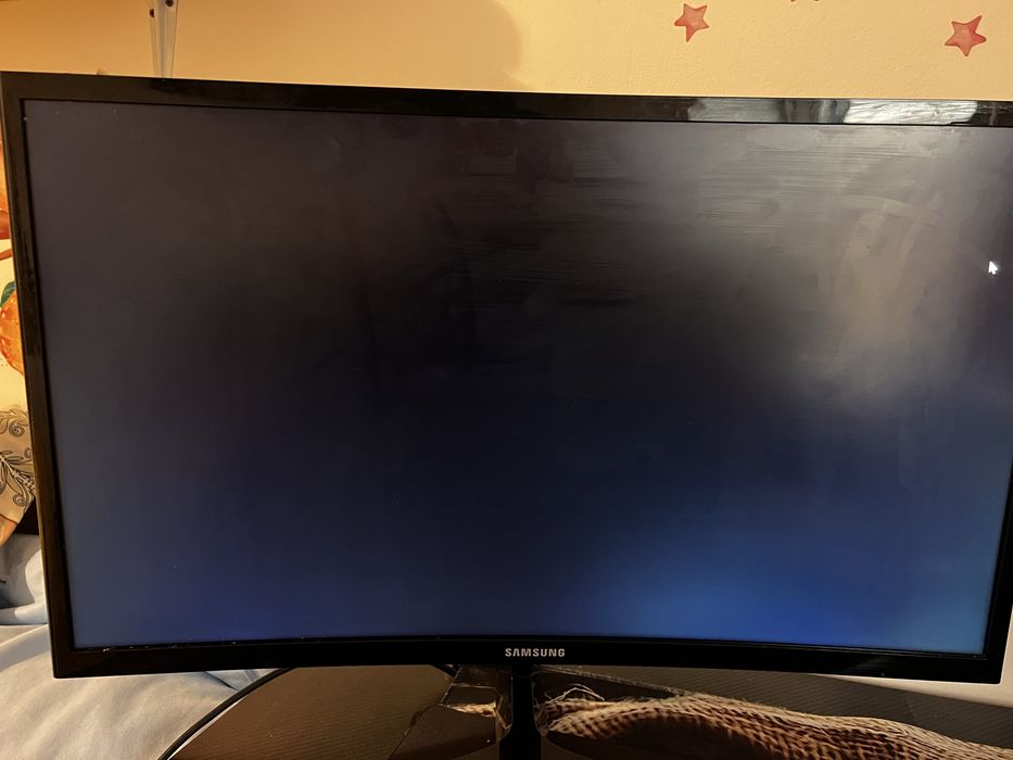 Samsung curbat 24” 144hz
