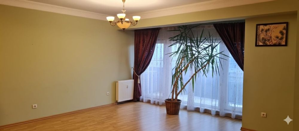 Apartament 3 camere