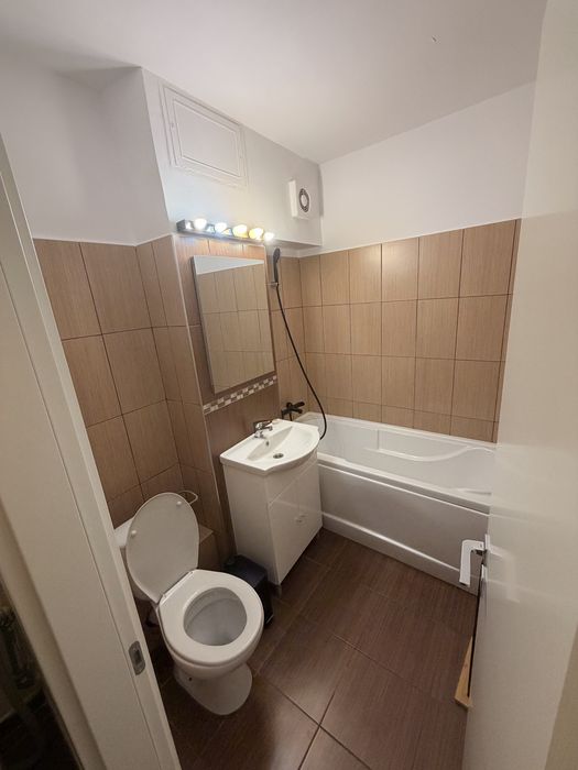 Inchiriez apartament 2 camere Craiovei / Pitești